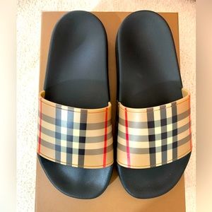 Burberry Furley Vintage Check Slide
Sandal | Women’s size 8US/38EU